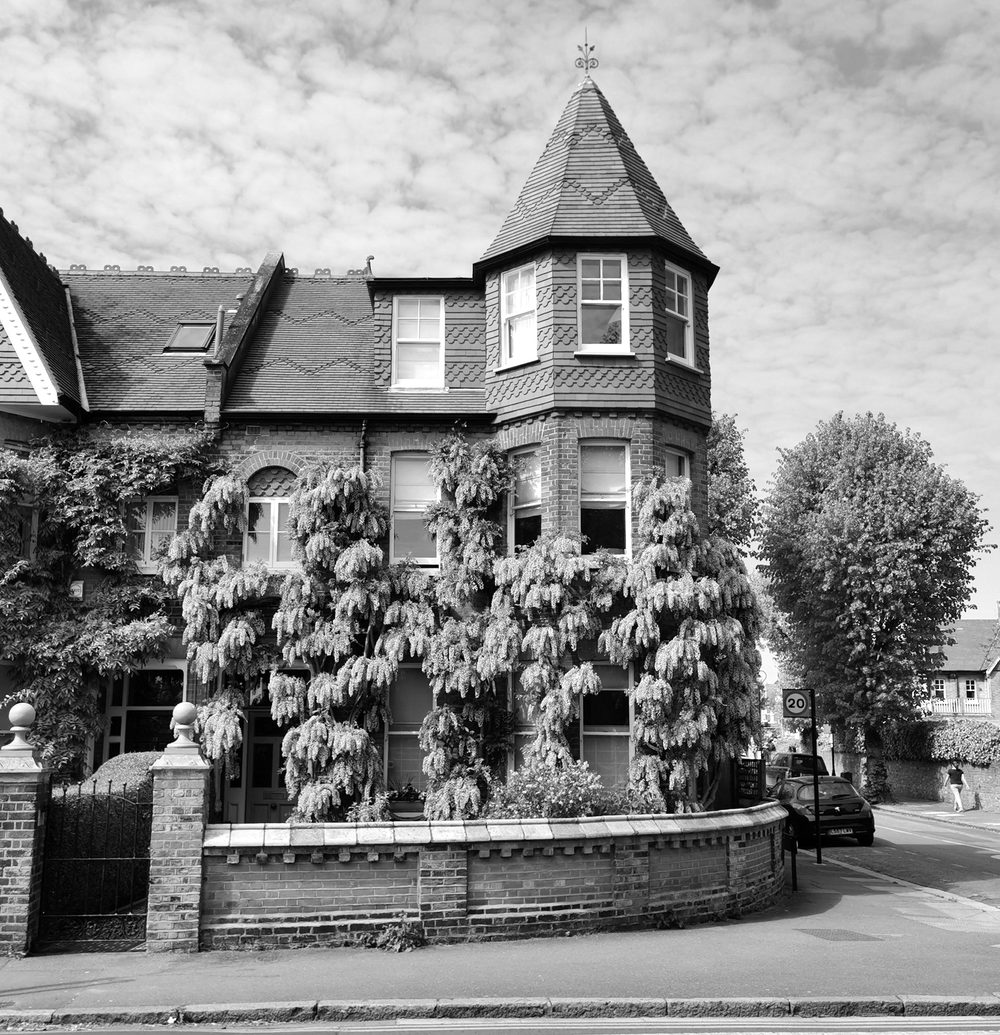 Wisteria-covered period townhouse in St Albans